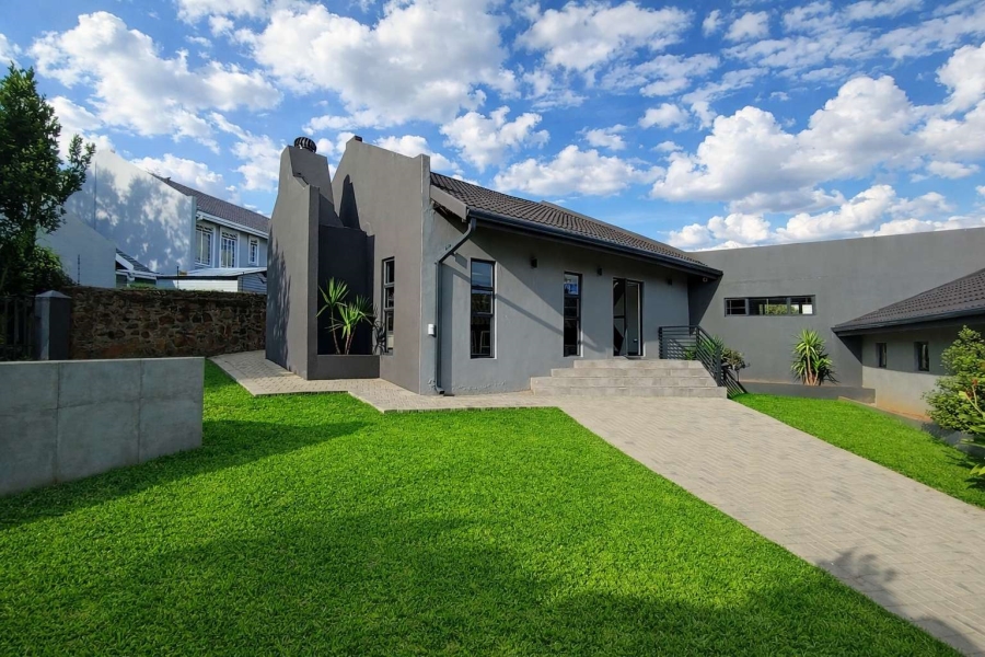 3 Bedroom Property for Sale in Pentagon Park Free State